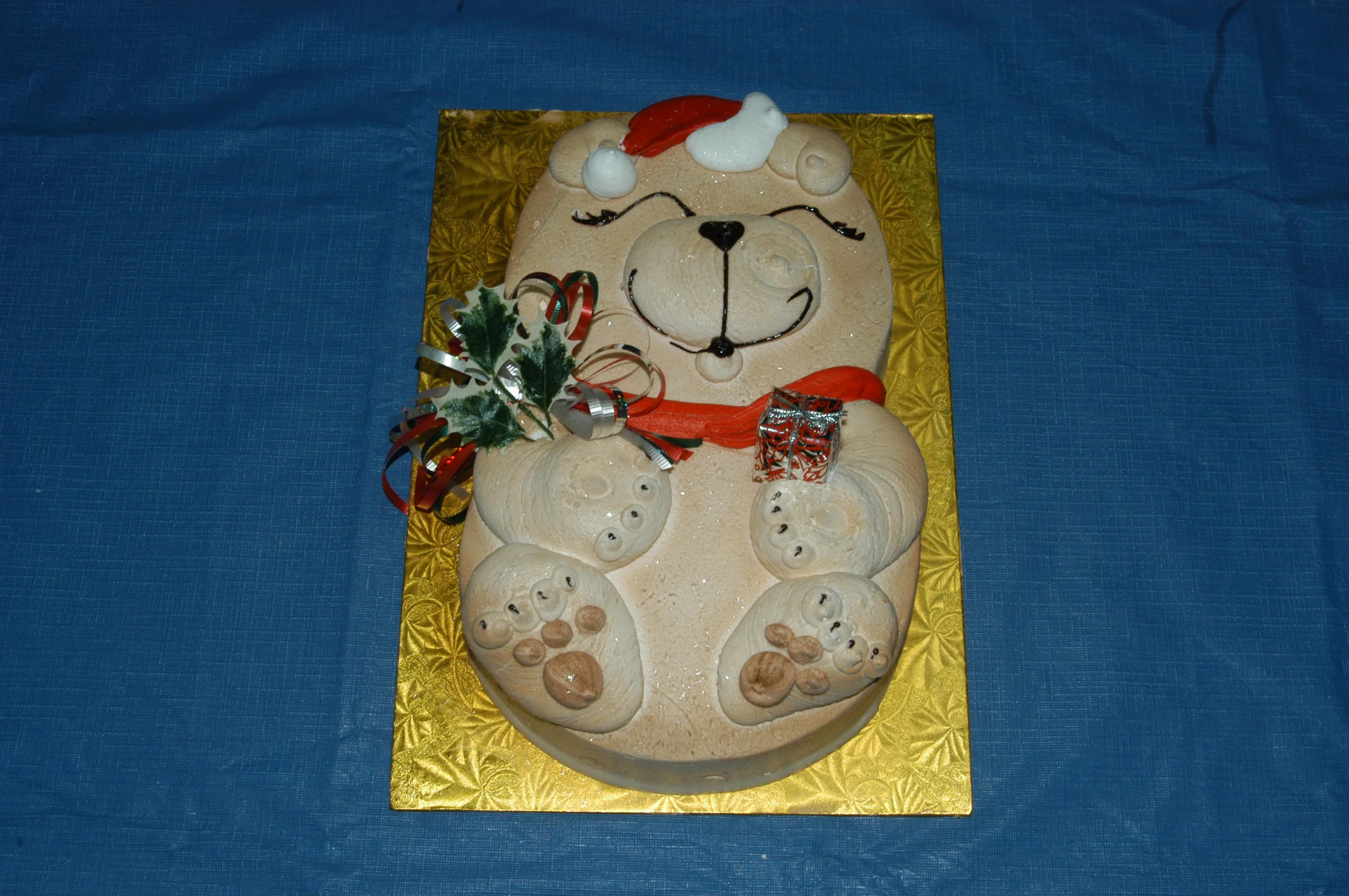 Winter Buddy Cake - Image 5